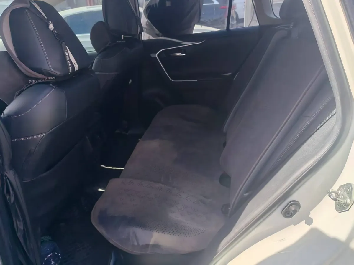 2020 Toyota RAV4 2.5L 178HP L4 E-CVT Hybrid,autocango,china used car exporter,china ev exporter,chinese used car exporter,chinese used ev exporter