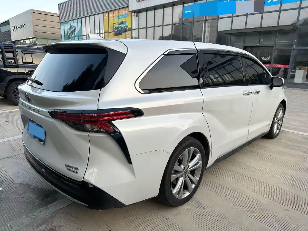 2023 Toyota Sienna 2.5L 189HP L4 E-CVT Hybrid,autocango,china used car exporter,china ev exporter,chinese used car exporter,chinese used ev exporter