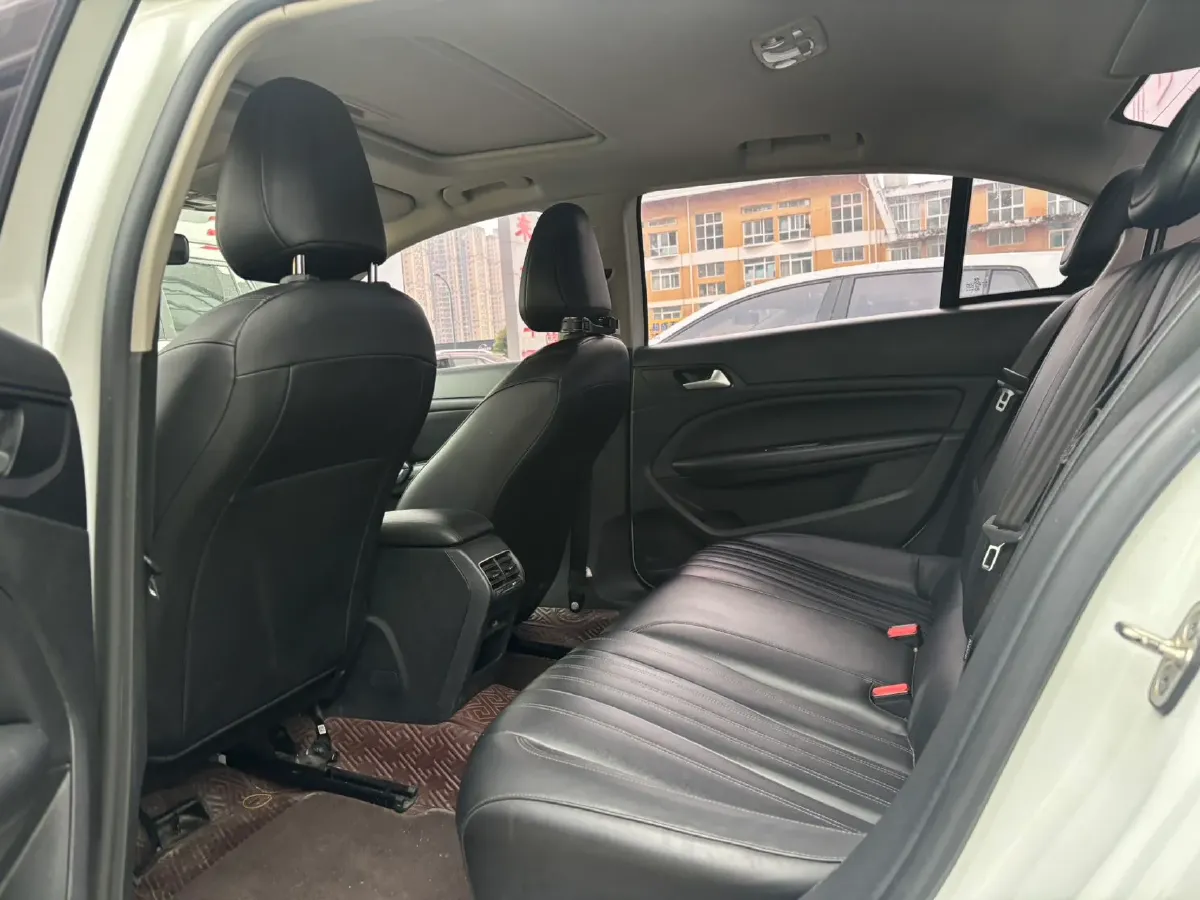 2019 Peugeot 408 1.2T 136HP L3 6DCT,autocango,china used car exporter,china ev exporter,chinese used car exporter,chinese used ev exporter