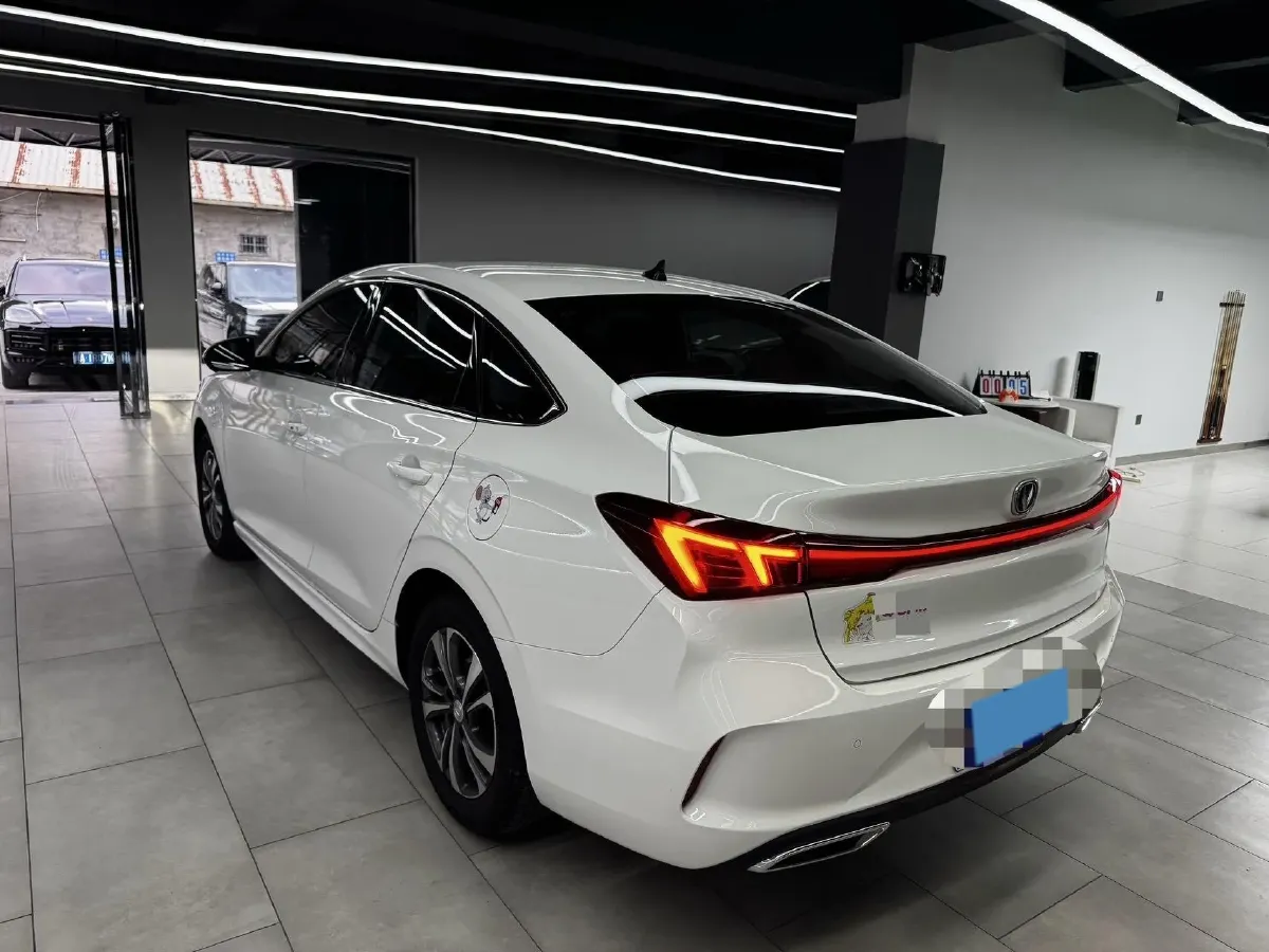 2024 ChangAn Eado 1.4T 160HP L4 7DCT,autocango,china used car exporter,china ev exporter,chinese used car exporter,chinese used ev exporter
