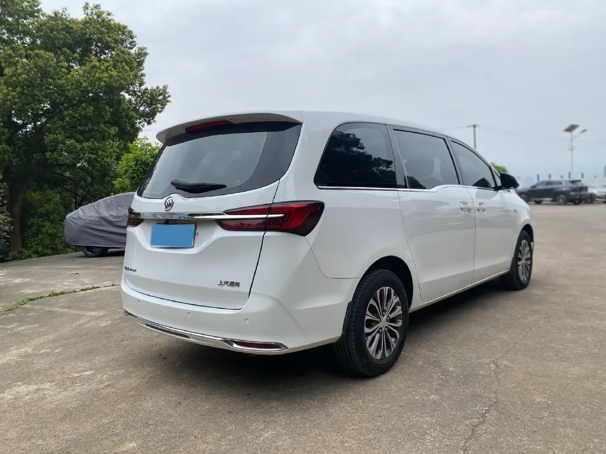 2021 Buick GL8 2.0T 237HP L4 9AT,autocango,china used car exporter,china ev exporter,chinese used car exporter,chinese used ev exporter