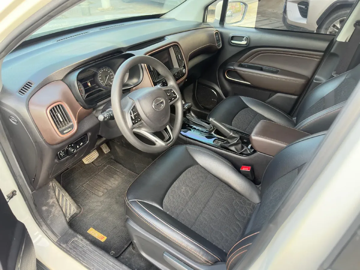 2017 GAC Trumpchi GS3 1.5L 114HP L4 6AT,autocango,china used car exporter,china ev exporter,chinese used car exporter,chinese used ev exporter