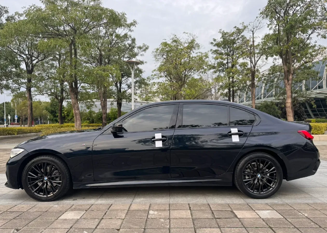 2021 BMW 3 Series 2.0T 184HP L4 8AT,autocango,china used car exporter,china ev exporter,chinese used car exporter,chinese used ev exporter