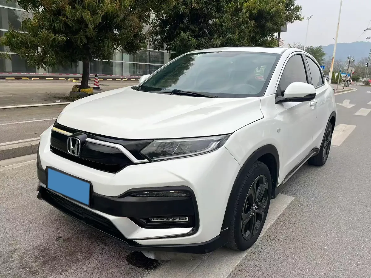 2020 Honda XR-V 1.5T 177HP L4 CVT,autocango,china used car exporter,china ev exporter,chinese used car exporter,chinese used ev exporter