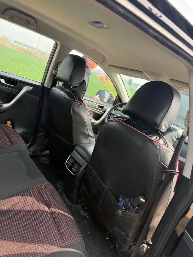 2019 Haval M6 1.5T 150HP L4 7DCT,autocango,china used car exporter,china ev exporter,chinese used car exporter,chinese used ev exporter