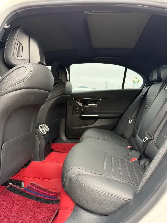 2024 Mercedes-Benz C Class 1.5T 204HP L4 9AT,autocango,china used car exporter,china ev exporter,chinese used car exporter,chinese used ev exporter