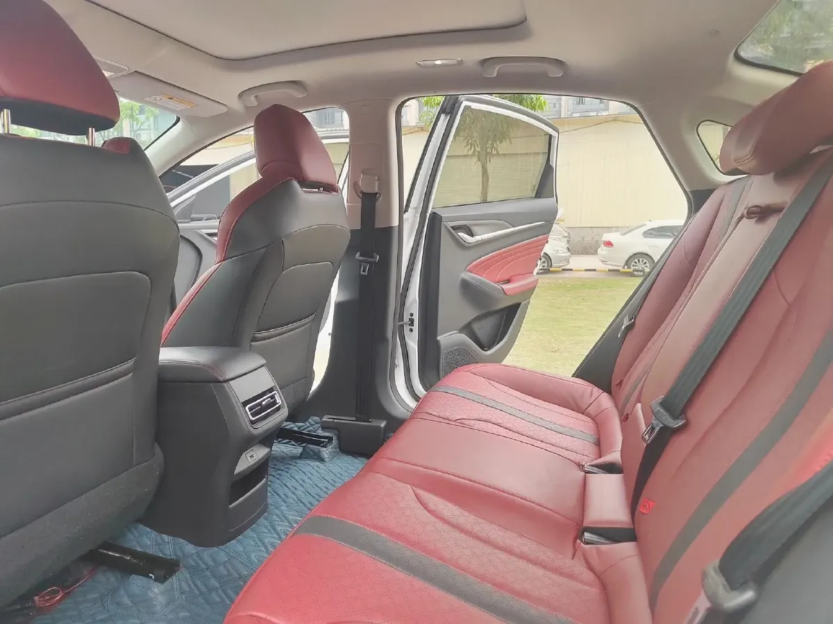 2021 ChangAn Eado 1.4T 160HP L4 7DCT,autocango,china used car exporter,china ev exporter,chinese used car exporter,chinese used ev exporter