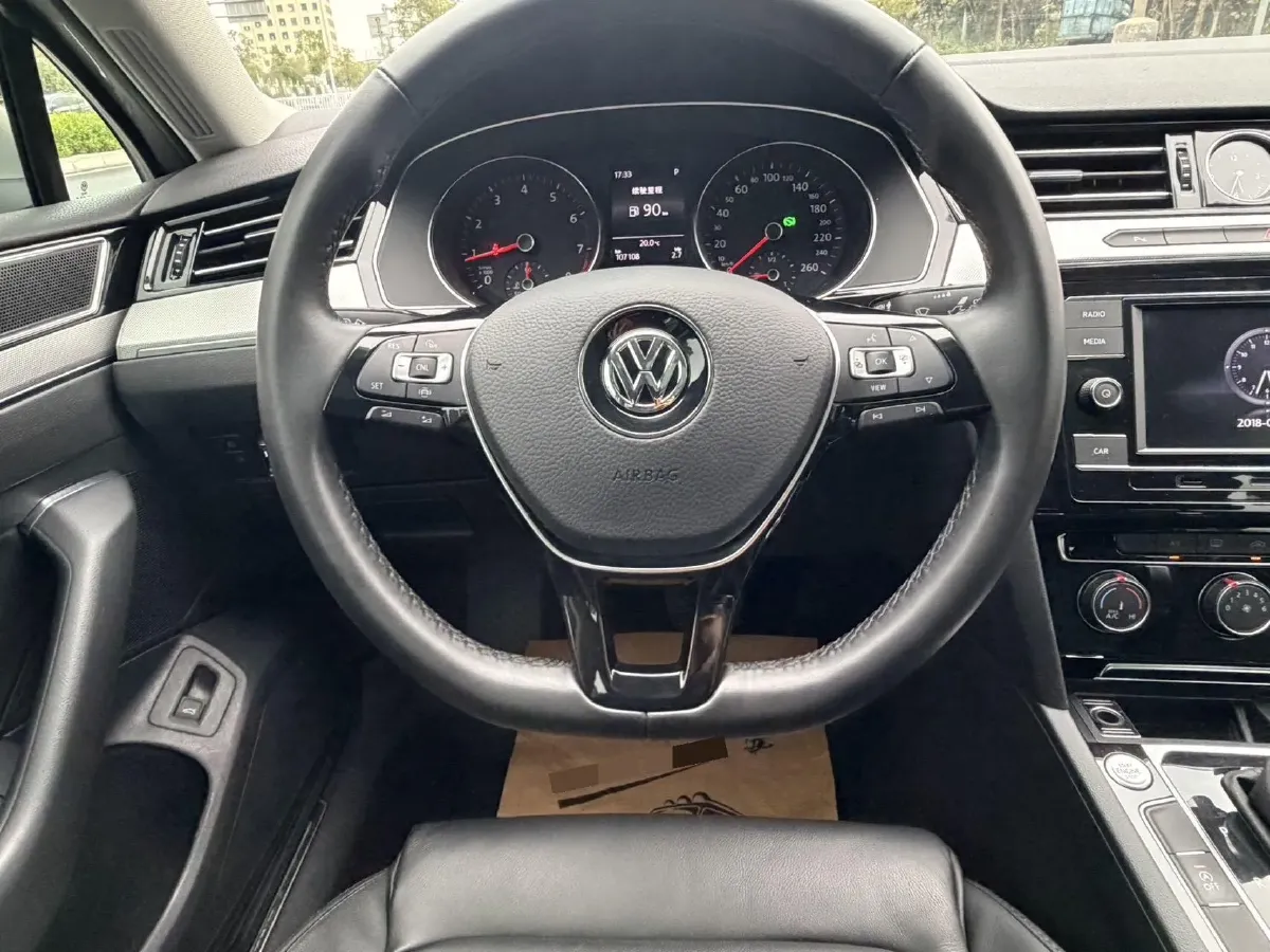 2019 Chevrolet Malibu XL 2.0T 241HP L4 9AT,autocango,china used car exporter,china ev exporter,chinese used car exporter,chinese used ev exporter