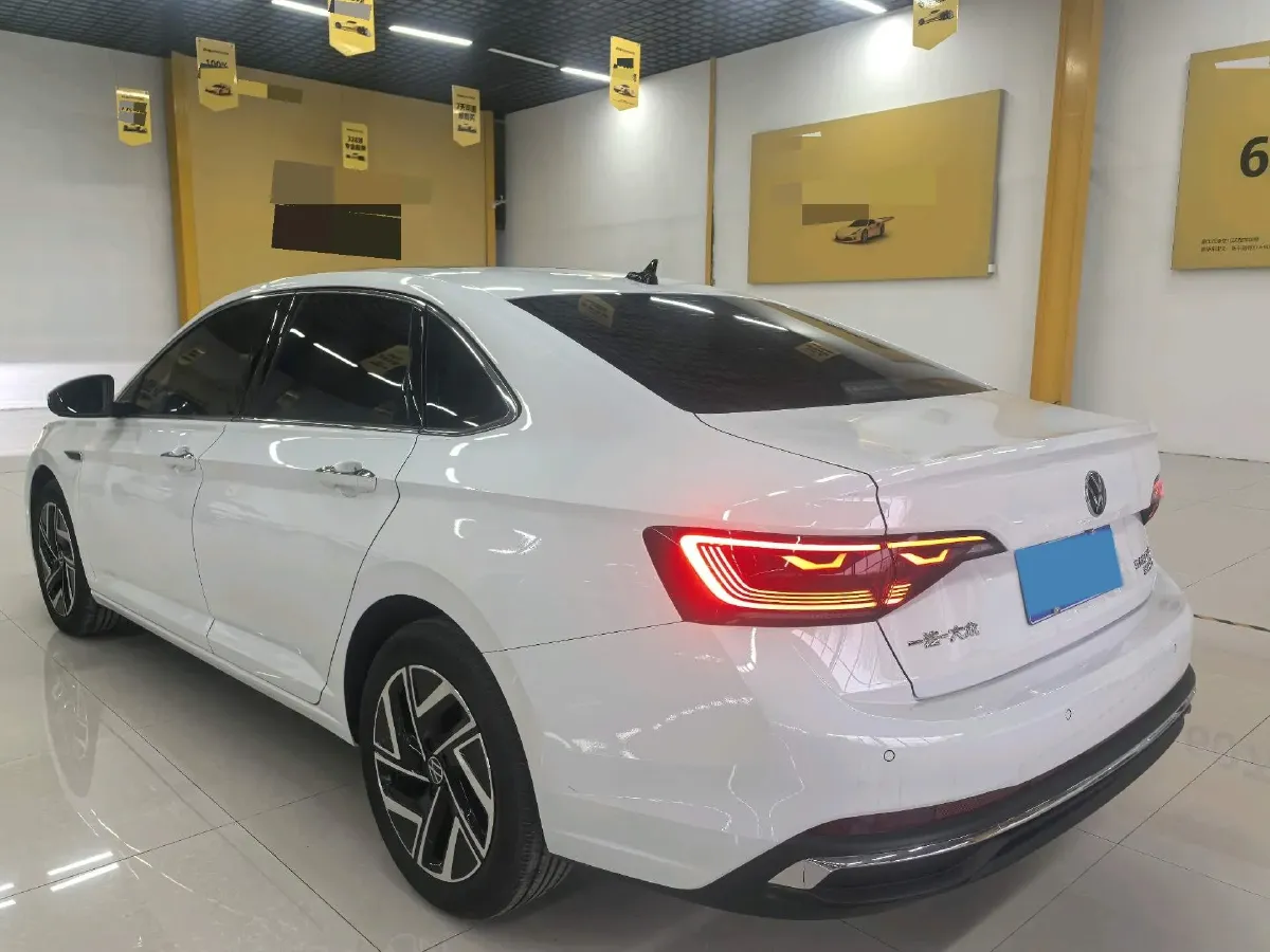 2025 Volkswagen Sagitar 1.5T 160HP L4 7DCT,autocango,china used car exporter,china ev exporter,chinese used car exporter,chinese used ev exporter