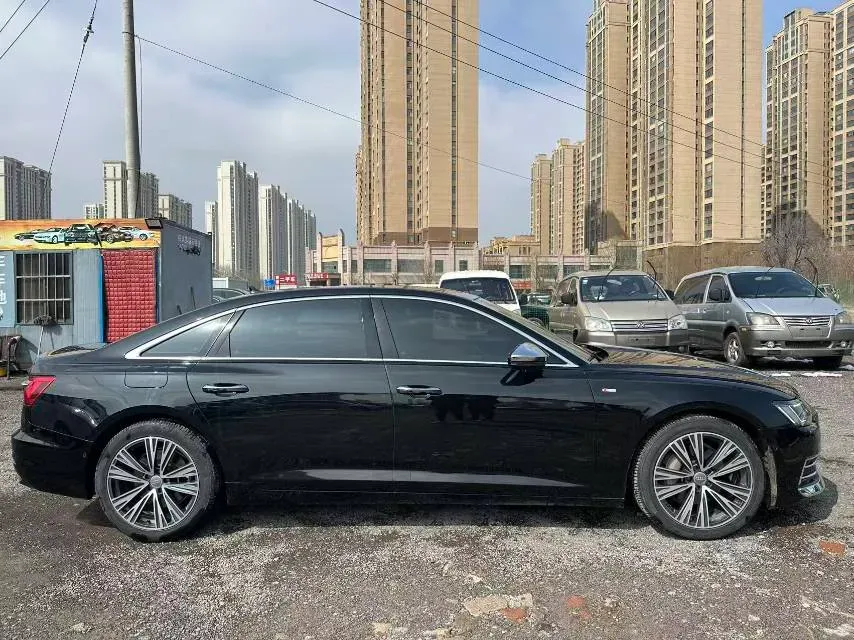 2021 Audi A6L 2.0T 224HP L4 7DCT,autocango,china used car exporter,china ev exporter,chinese used car exporter,chinese used ev exporter