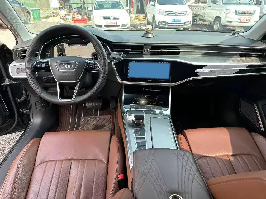 2021 Audi A6L 2.0T 224HP L4 7DCT,autocango,china used car exporter,china ev exporter,chinese used car exporter,chinese used ev exporter
