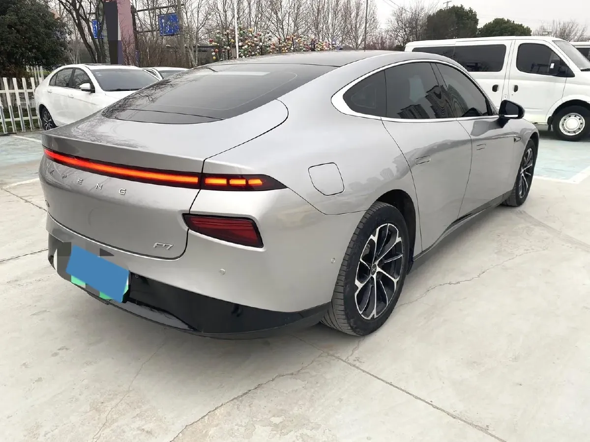 2022 Xpeng P7 BEV 60.2KWH,autocango,china used car exporter,china ev exporter,chinese used car exporter,chinese used ev exporter