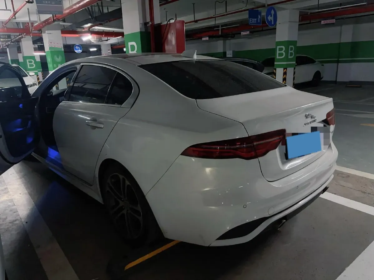 2021 Jaguar XEL 2.0T 250HP L4 8AT,autocango,china used car exporter,china ev exporter,chinese used car exporter,chinese used ev exporter