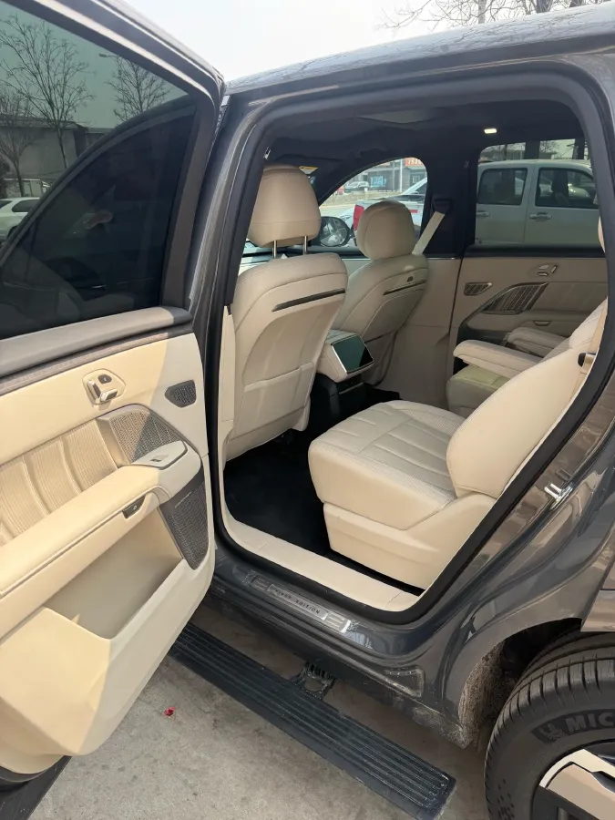 2025 ONVO L90 BEV,autocango,china used car exporter,china ev exporter,chinese used car exporter,chinese used ev exporter