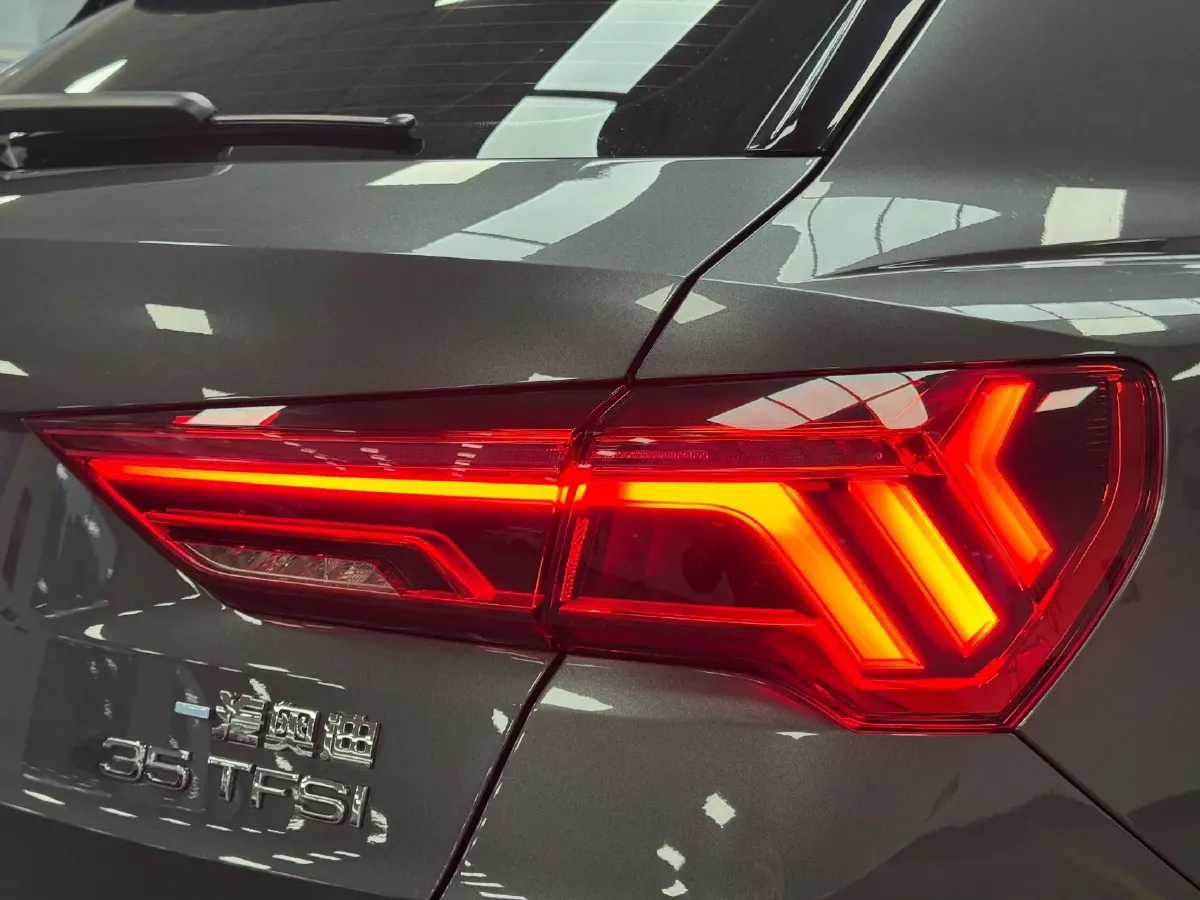 2021 Audi Q3 1.4T 150HP L4 7DCT,autocango,china used car exporter,china ev exporter,chinese used car exporter,chinese used ev exporter