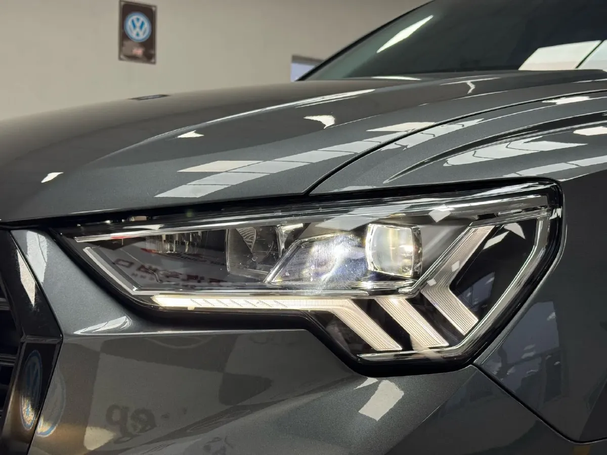 2021 Audi Q3 1.4T 150HP L4 7DCT,autocango,china used car exporter,china ev exporter,chinese used car exporter,chinese used ev exporter