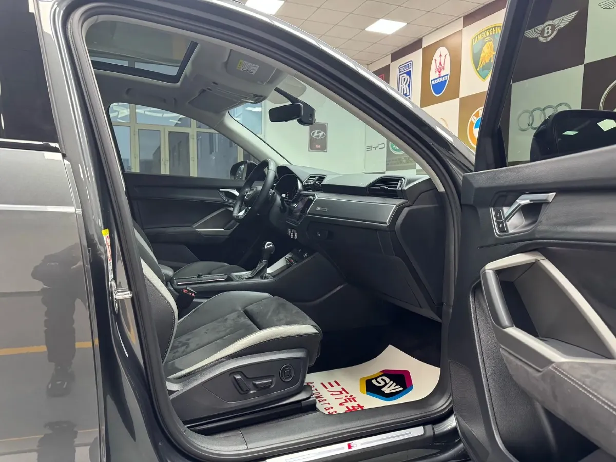 2021 Audi Q3 1.4T 150HP L4 7DCT,autocango,china used car exporter,china ev exporter,chinese used car exporter,chinese used ev exporter