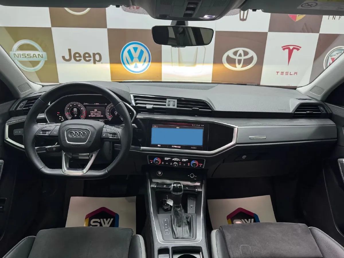 2021 Audi Q3 1.4T 150HP L4 7DCT,autocango,china used car exporter,china ev exporter,chinese used car exporter,chinese used ev exporter