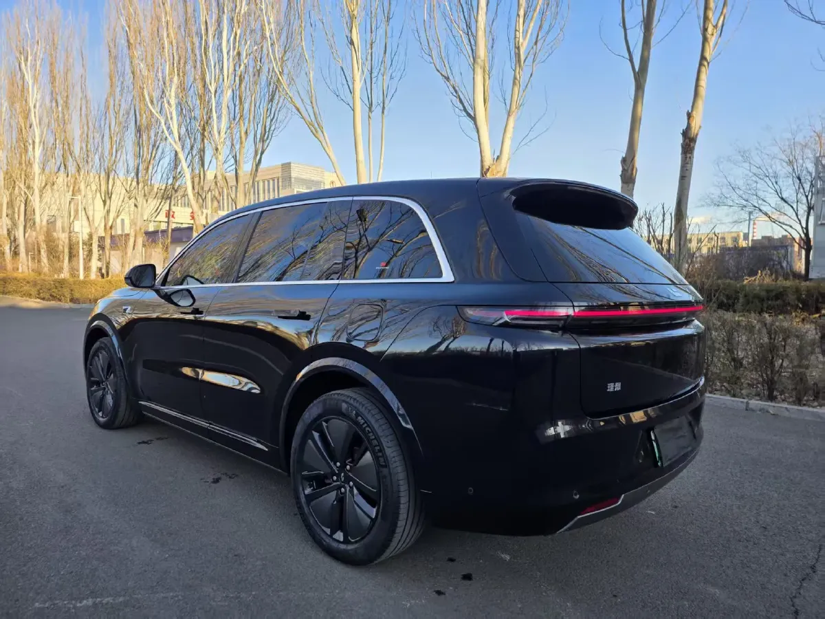 2024 Toyota Granvia 2.5L 189HP L4 E-CVT Hybrid,autocango,china used car exporter,china ev exporter,chinese used car exporter,chinese used ev exporter