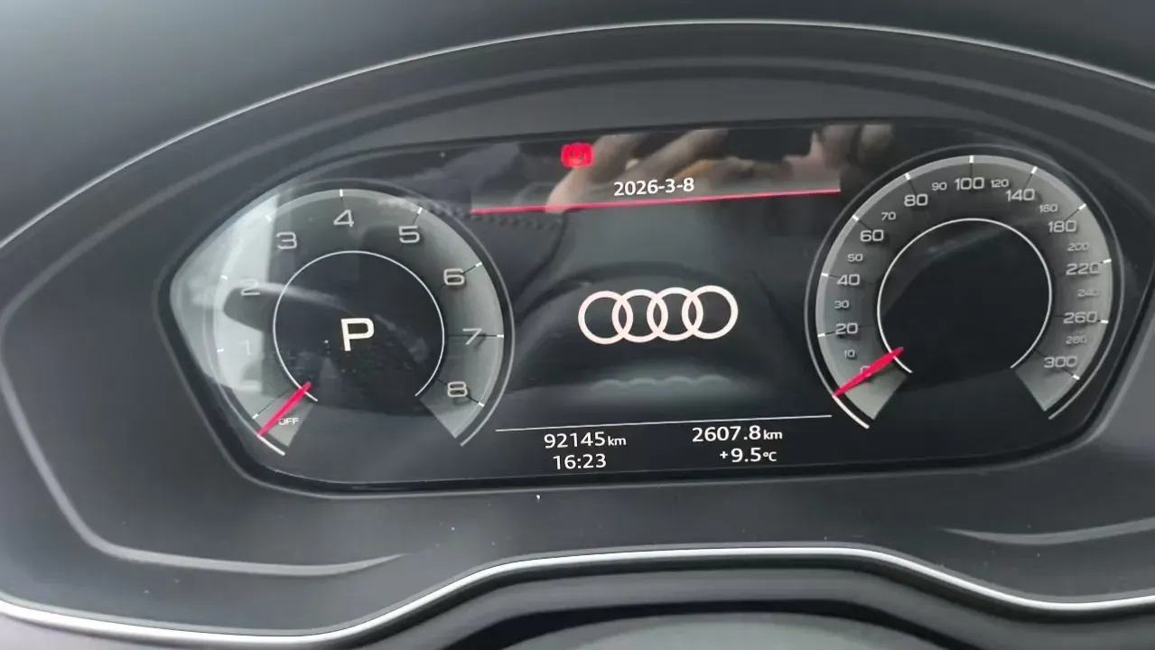 2020 Audi A4L 2.0T 190HP L4 7DCT,autocango,china used car exporter,china ev exporter,chinese used car exporter,chinese used ev exporter