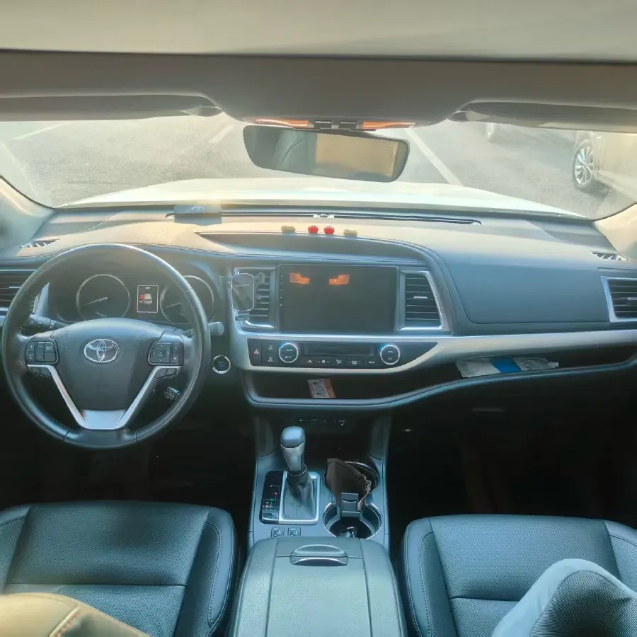 2021 Toyota Highlander 2.0T 220HP L4 6AT,autocango,china used car exporter,china ev exporter,chinese used car exporter,chinese used ev exporter