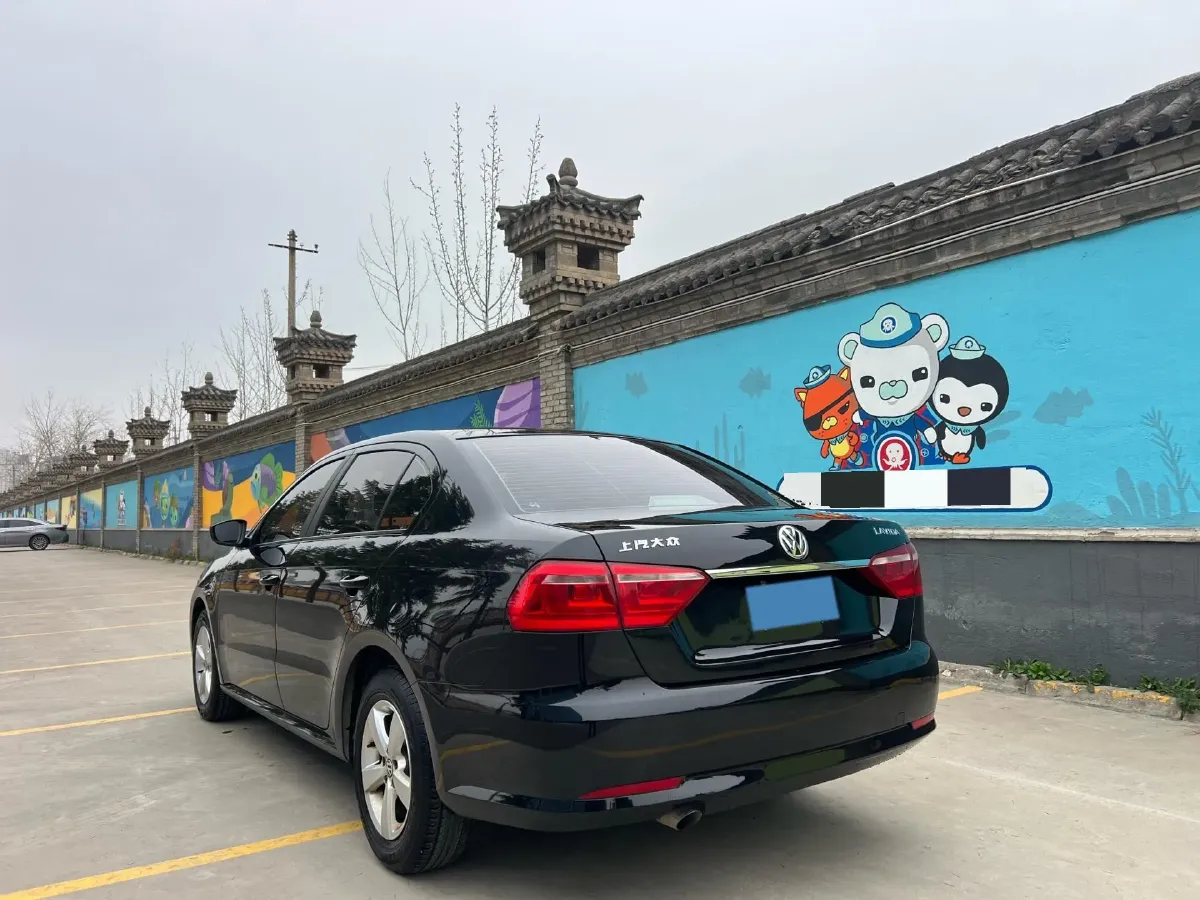 2013 Volkswagen Lavida 1.6L 110HP L4 6AT,autocango,china used car exporter,china ev exporter,chinese used car exporter,chinese used ev exporter