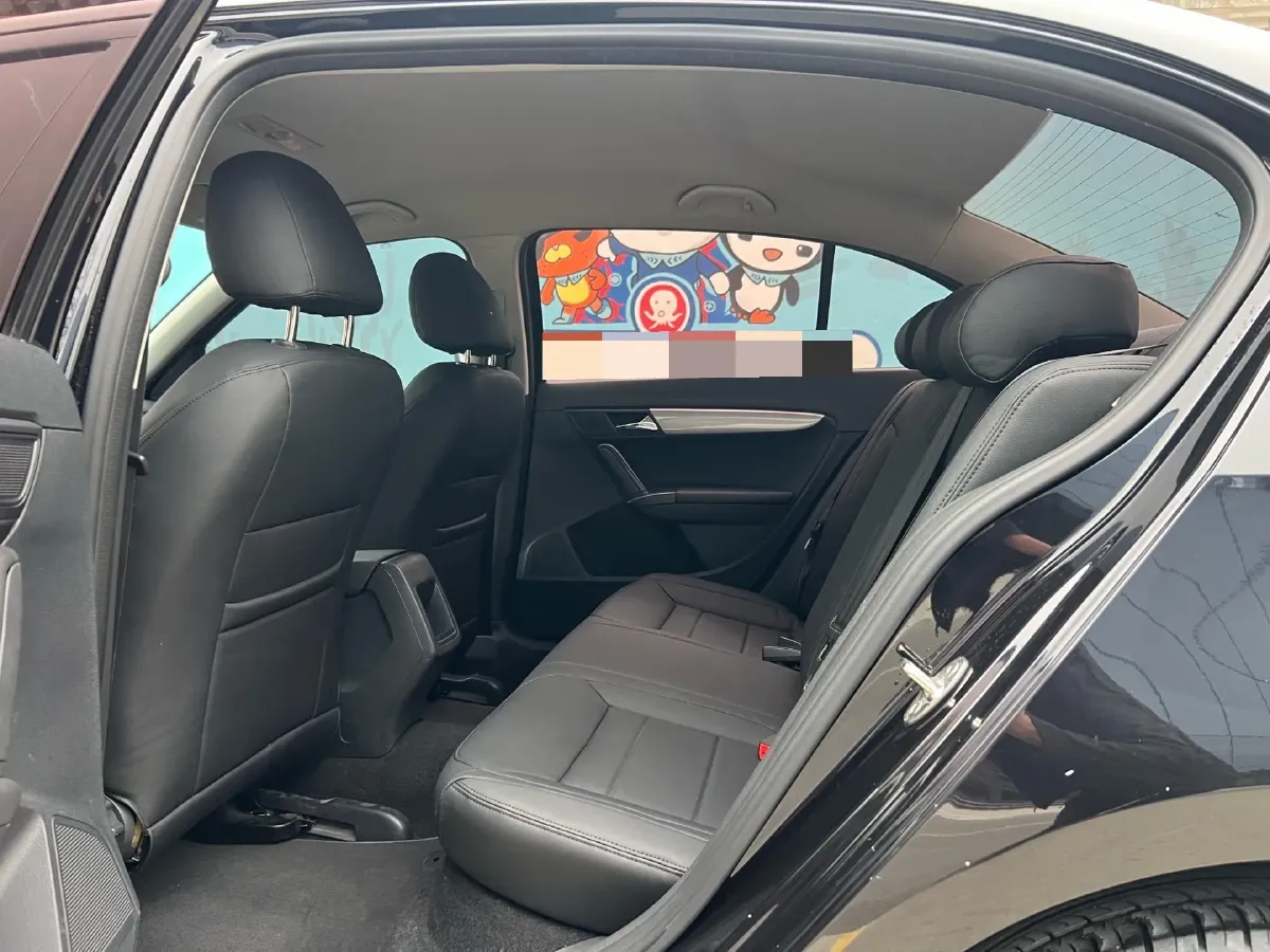 2013 Volkswagen Lavida 1.6L 110HP L4 6AT,autocango,china used car exporter,china ev exporter,chinese used car exporter,chinese used ev exporter