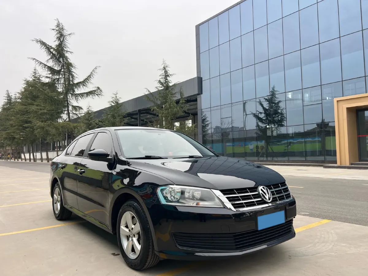 2013 Volkswagen Lavida 1.6L 110HP L4 6AT,autocango,china used car exporter,china ev exporter,chinese used car exporter,chinese used ev exporter