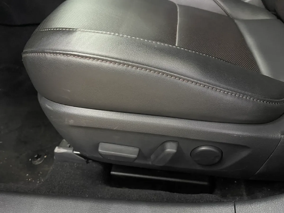 2022 Mazda 3 Axela 2.0L 158HP L4 6AT,autocango,china used car exporter,china ev exporter,chinese used car exporter,chinese used ev exporter