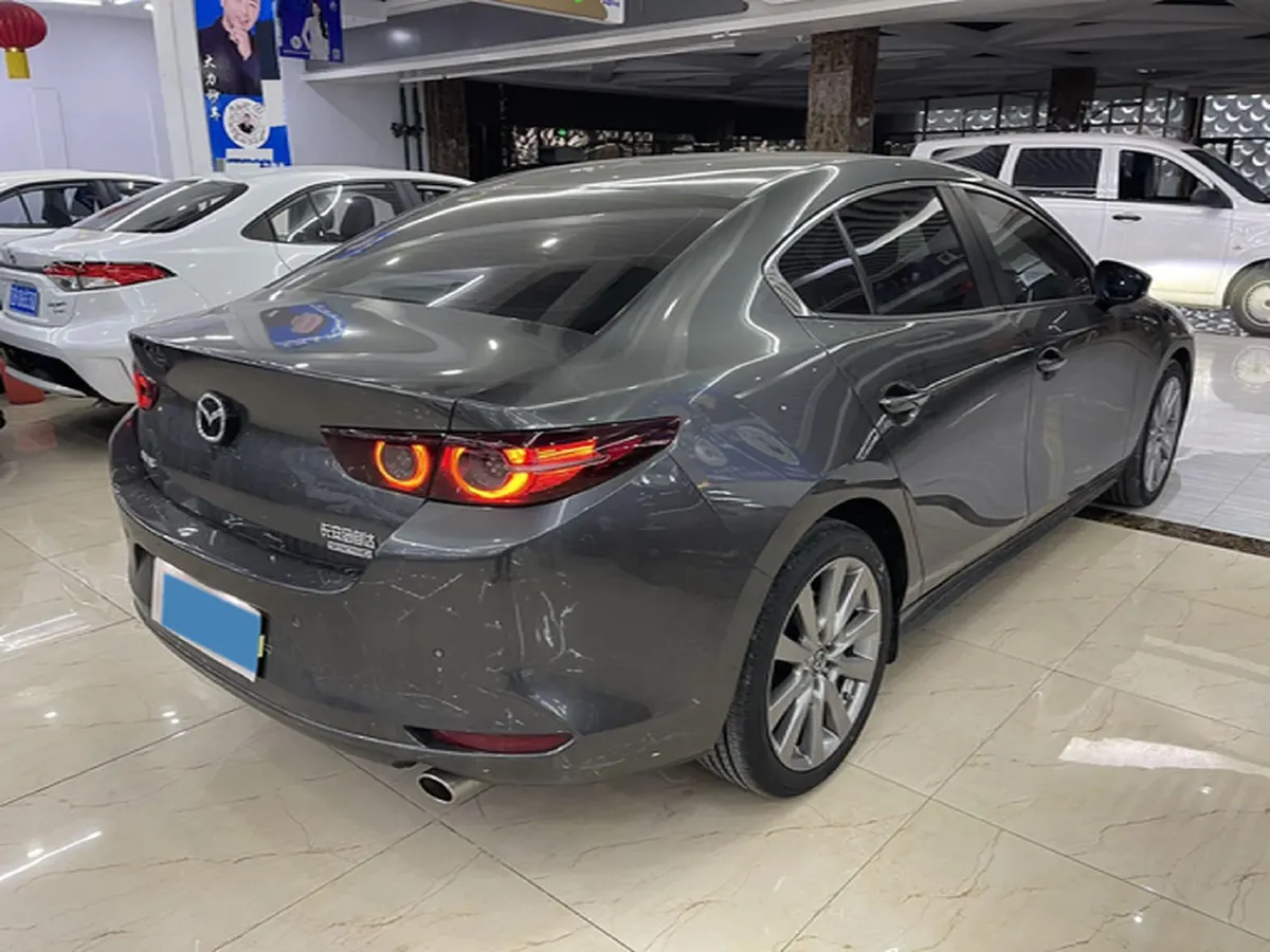 2022 Mazda 3 Axela 2.0L 158HP L4 6AT,autocango,china used car exporter,china ev exporter,chinese used car exporter,chinese used ev exporter