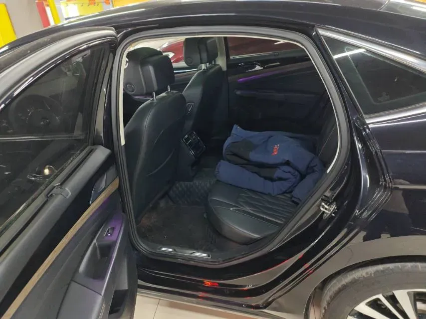 2019 Volvo V40 1.5T 152HP L4 6AT,autocango,china used car exporter,china ev exporter,chinese used car exporter,chinese used ev exporter