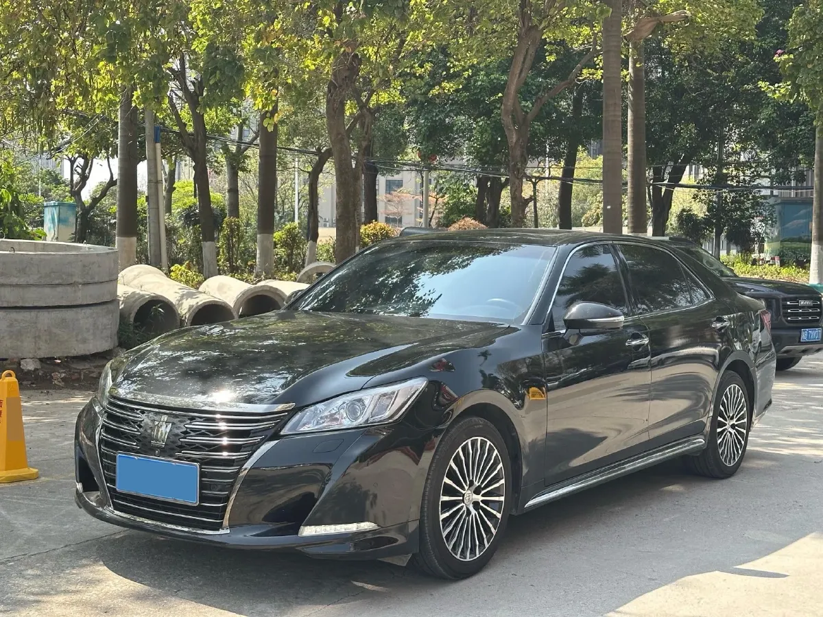 2018 Toyota Highlander 2.0T 220HP L4 6AT,autocango,china used car exporter,china ev exporter,chinese used car exporter,chinese used ev exporter