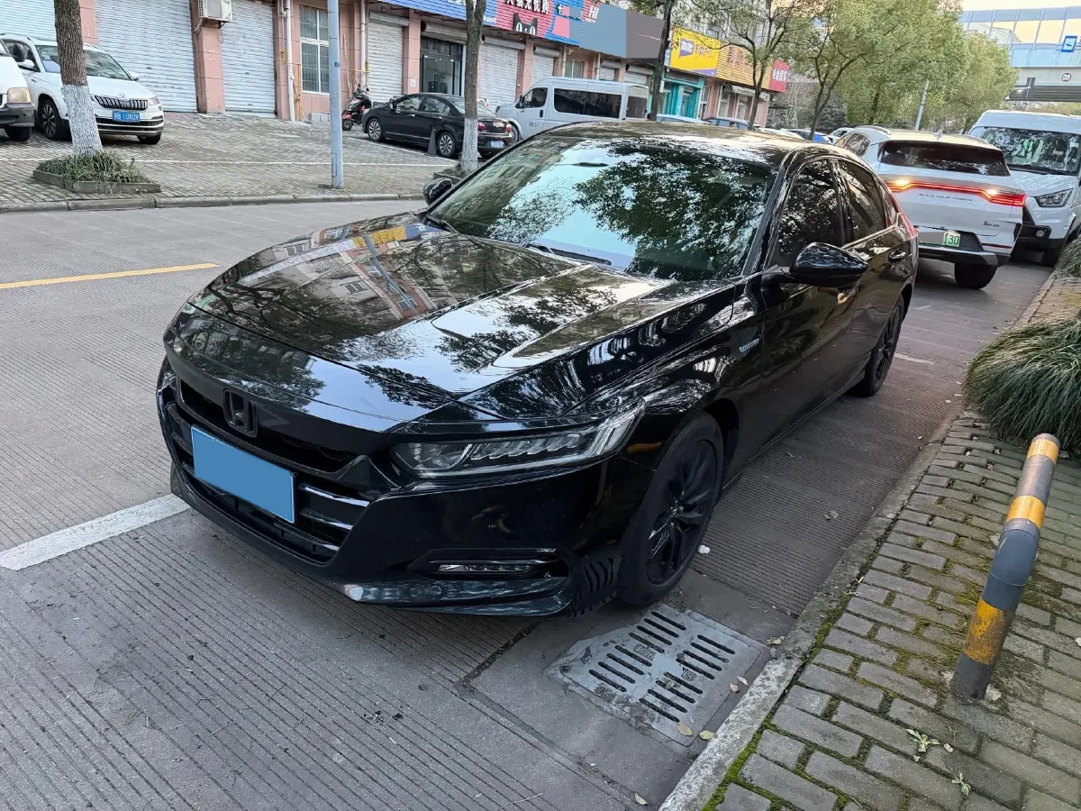 2018 Honda Accord 2.0L 146HP L4 E-CVT Hybrid,autocango,china used car exporter,china ev exporter,chinese used car exporter,chinese used ev exporter
