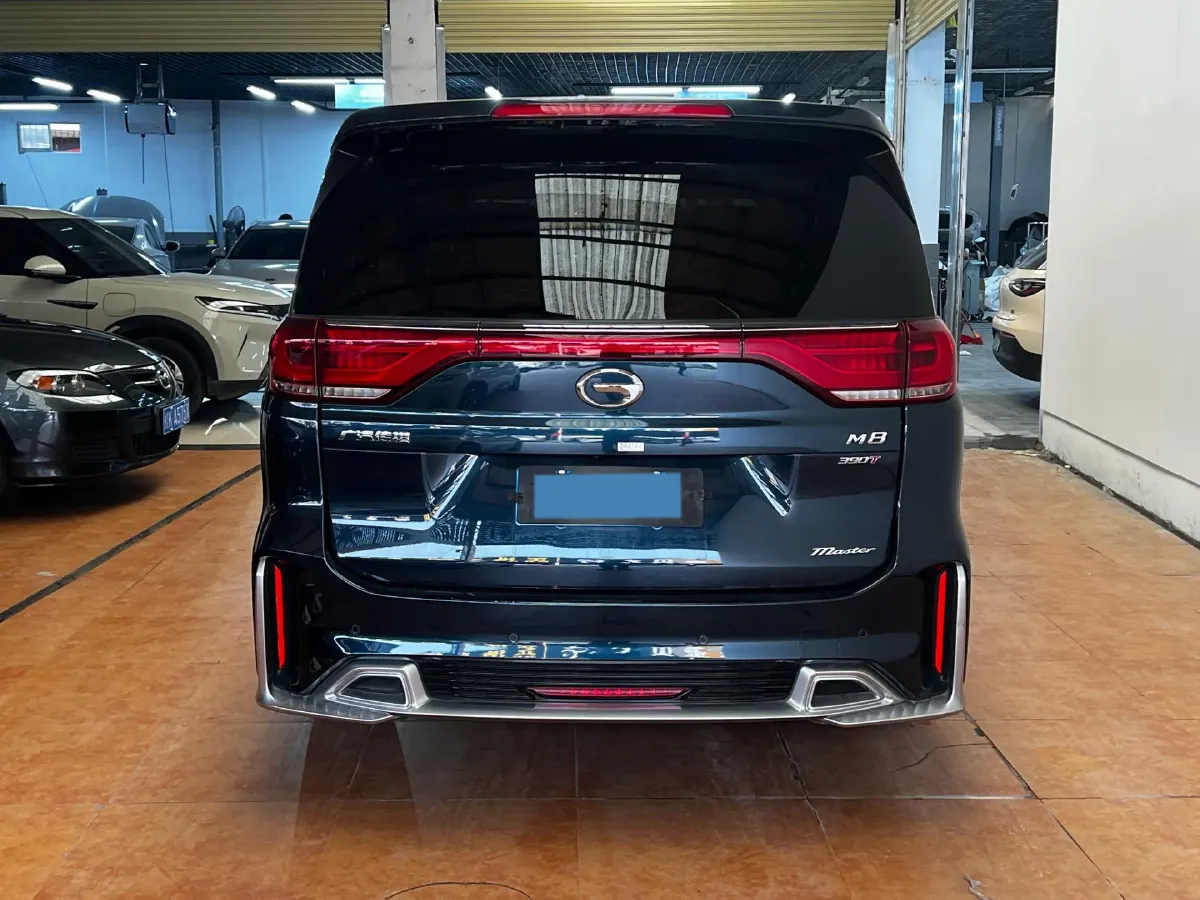 2021 GAC Trumpchi M8 2.0T 252HP L4 8AT,autocango,china used car exporter,china ev exporter,chinese used car exporter,chinese used ev exporter