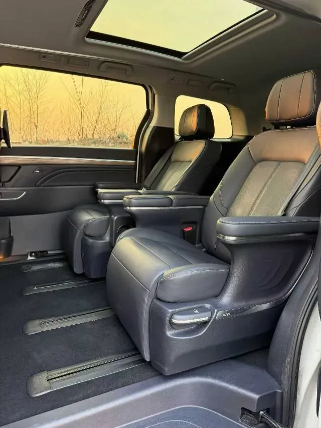 2021 Toyota Highlander 2.0T 220HP L4 6AT,autocango,china used car exporter,china ev exporter,chinese used car exporter,chinese used ev exporter