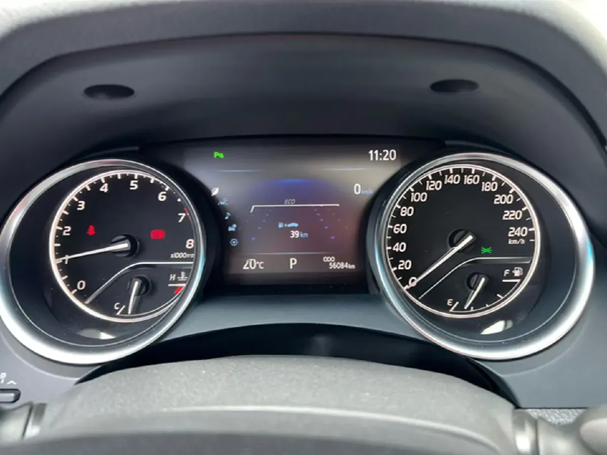 2019 Toyota Camry 2.5L 209HP L4 8AT,autocango,china used car exporter,china ev exporter,chinese used car exporter,chinese used ev exporter