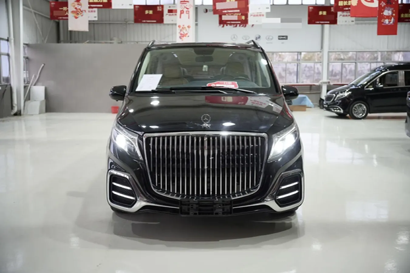 2021 Mercedes-Benz Vito 2.0T 211HP L4 9AT,autocango,china used car exporter,china ev exporter,chinese used car exporter,chinese used ev exporter