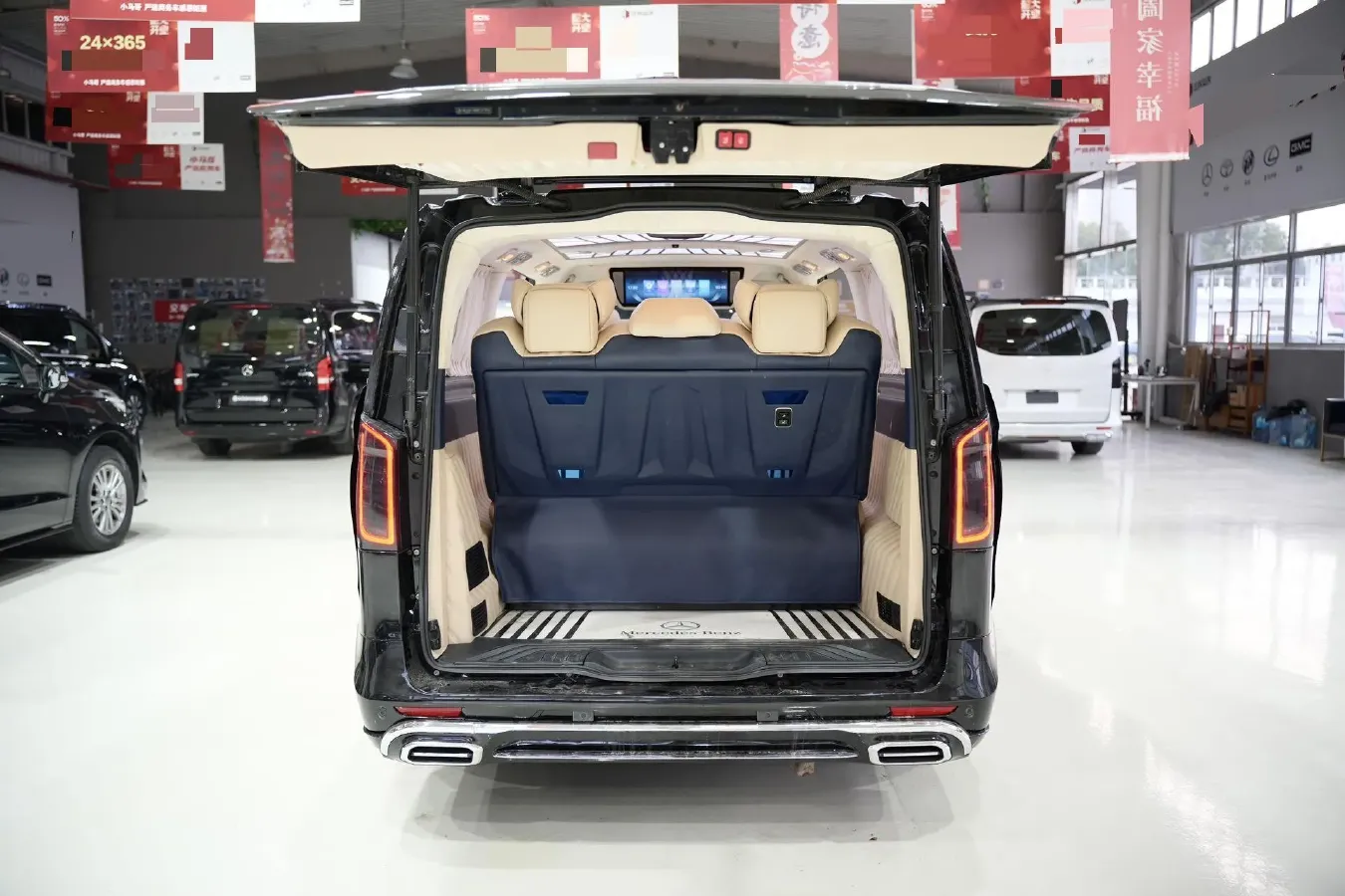 2021 Mercedes-Benz Vito 2.0T 211HP L4 9AT,autocango,china used car exporter,china ev exporter,chinese used car exporter,chinese used ev exporter