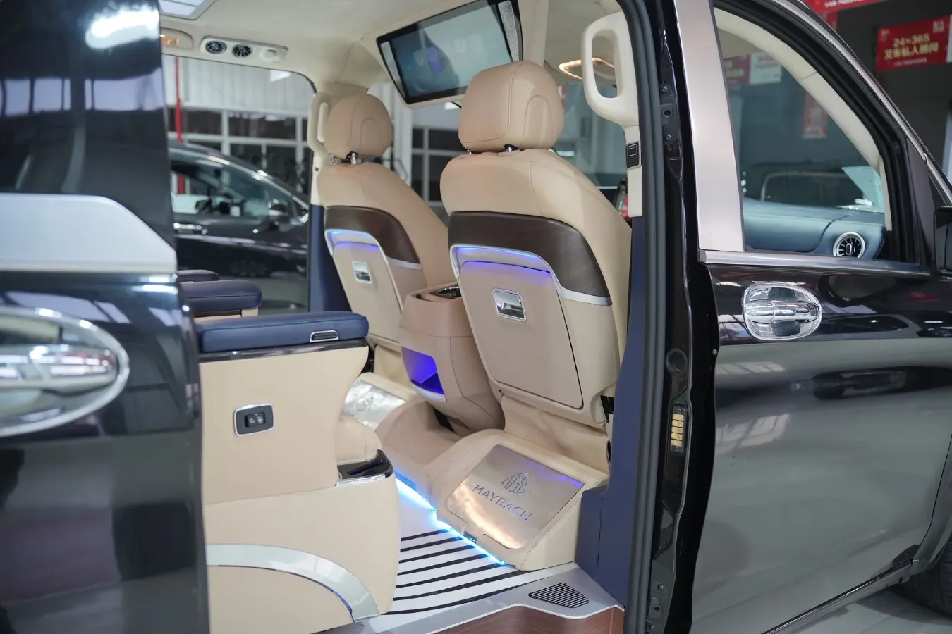 2021 Mercedes-Benz Vito 2.0T 211HP L4 9AT,autocango,china used car exporter,china ev exporter,chinese used car exporter,chinese used ev exporter