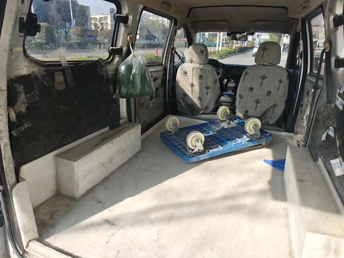 2022 JinBei Little Sea Lion X30 1.5L 102HP L4 5MT,autocango,china used car exporter,china ev exporter,chinese used car exporter,chinese used ev exporter