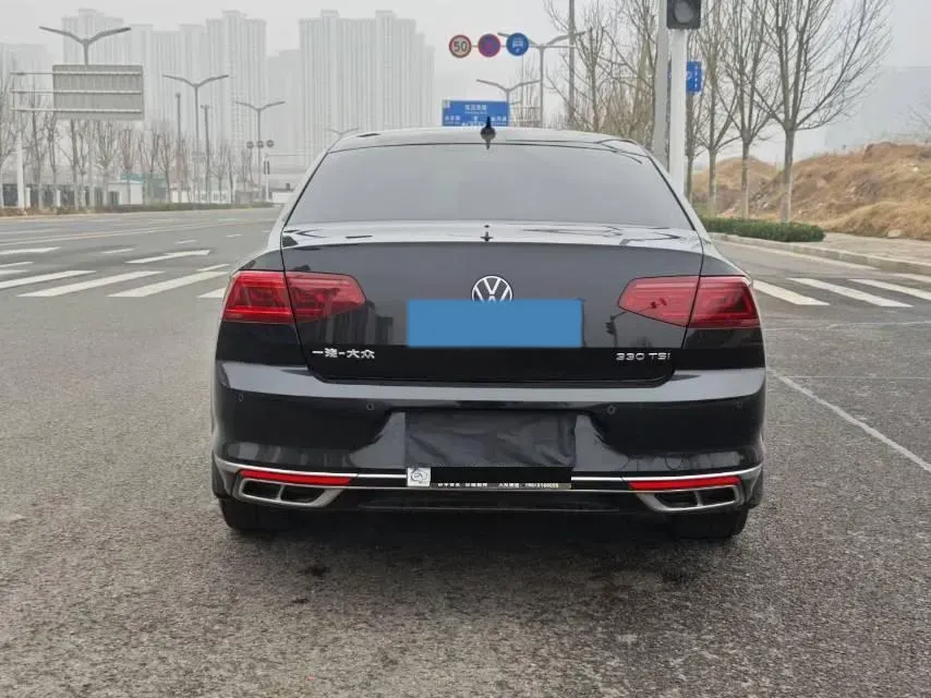 2023 Volkswagen Magotan 2.0T 186HP L4 7DCT,autocango,china used car exporter,china ev exporter,chinese used car exporter,chinese used ev exporter
