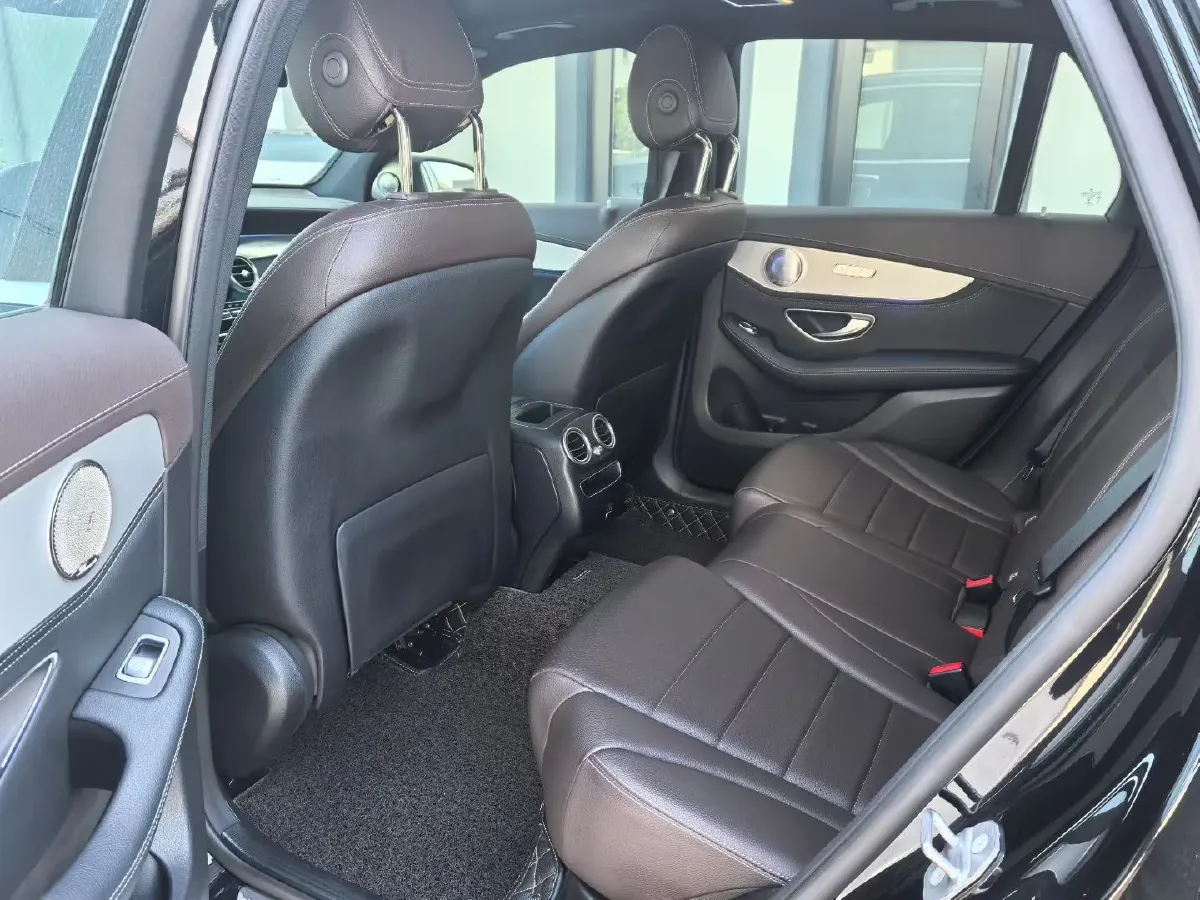 2020 Mercedes-Benz GLC Class 2.0T 197HP L4 9AT,autocango,china used car exporter,china ev exporter,chinese used car exporter,chinese used ev exporter