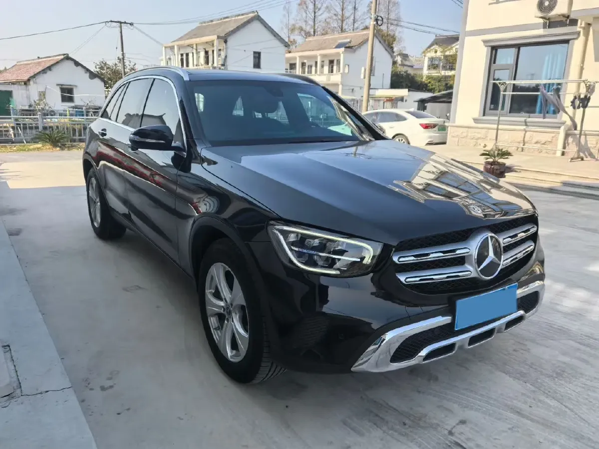 2020 Mercedes-Benz GLC Class 2.0T 197HP L4 9AT,autocango,china used car exporter,china ev exporter,chinese used car exporter,chinese used ev exporter
