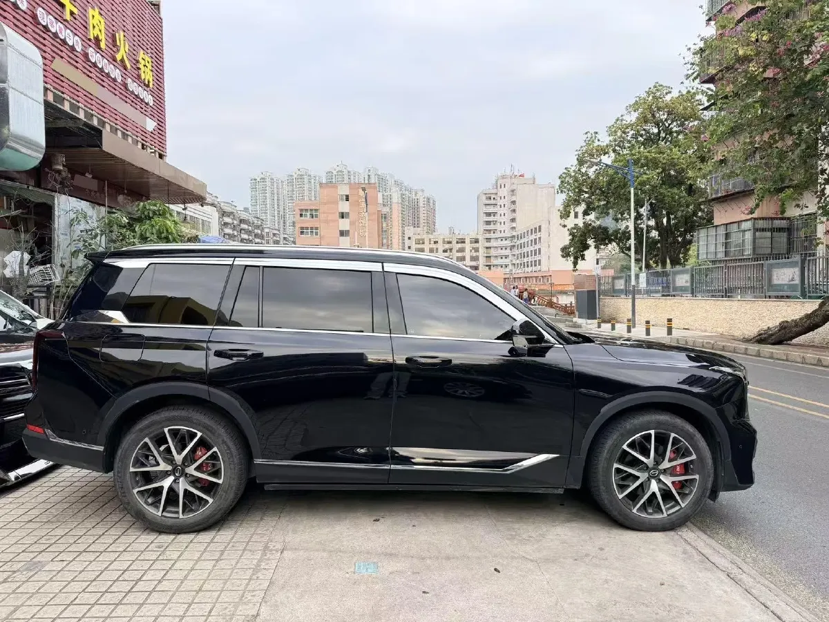 2022 GAC Trumpchi GS8 2.0T 252HP L4 8AT,autocango,china used car exporter,china ev exporter,chinese used car exporter,chinese used ev exporter