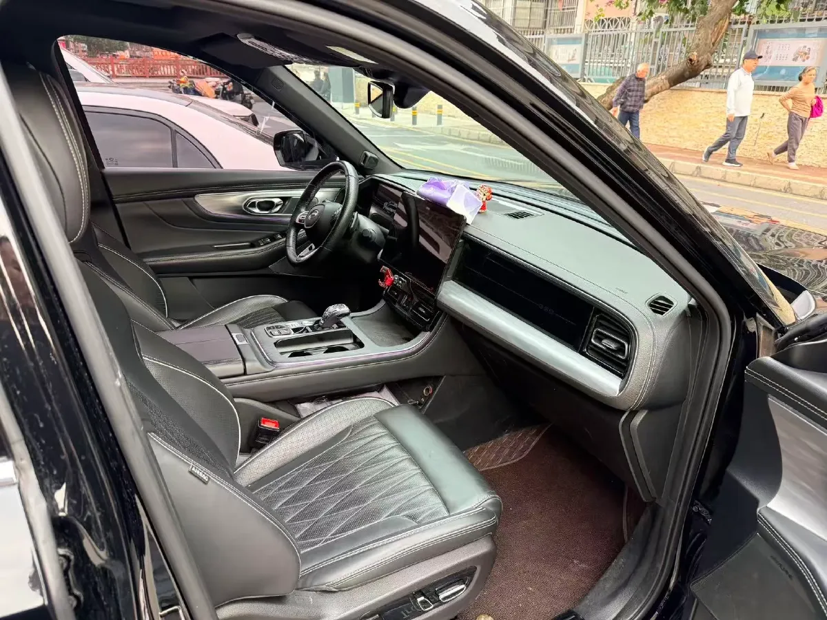 2022 GAC Trumpchi GS8 2.0T 252HP L4 8AT,autocango,china used car exporter,china ev exporter,chinese used car exporter,chinese used ev exporter