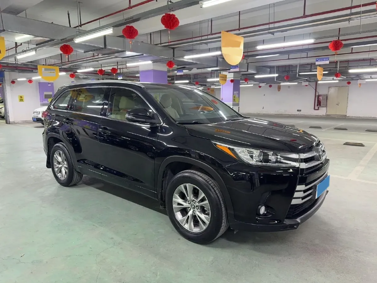 2018 Toyota Highlander 2.0T 220HP L4 6AT,autocango,china used car exporter,china ev exporter,chinese used car exporter,chinese used ev exporter