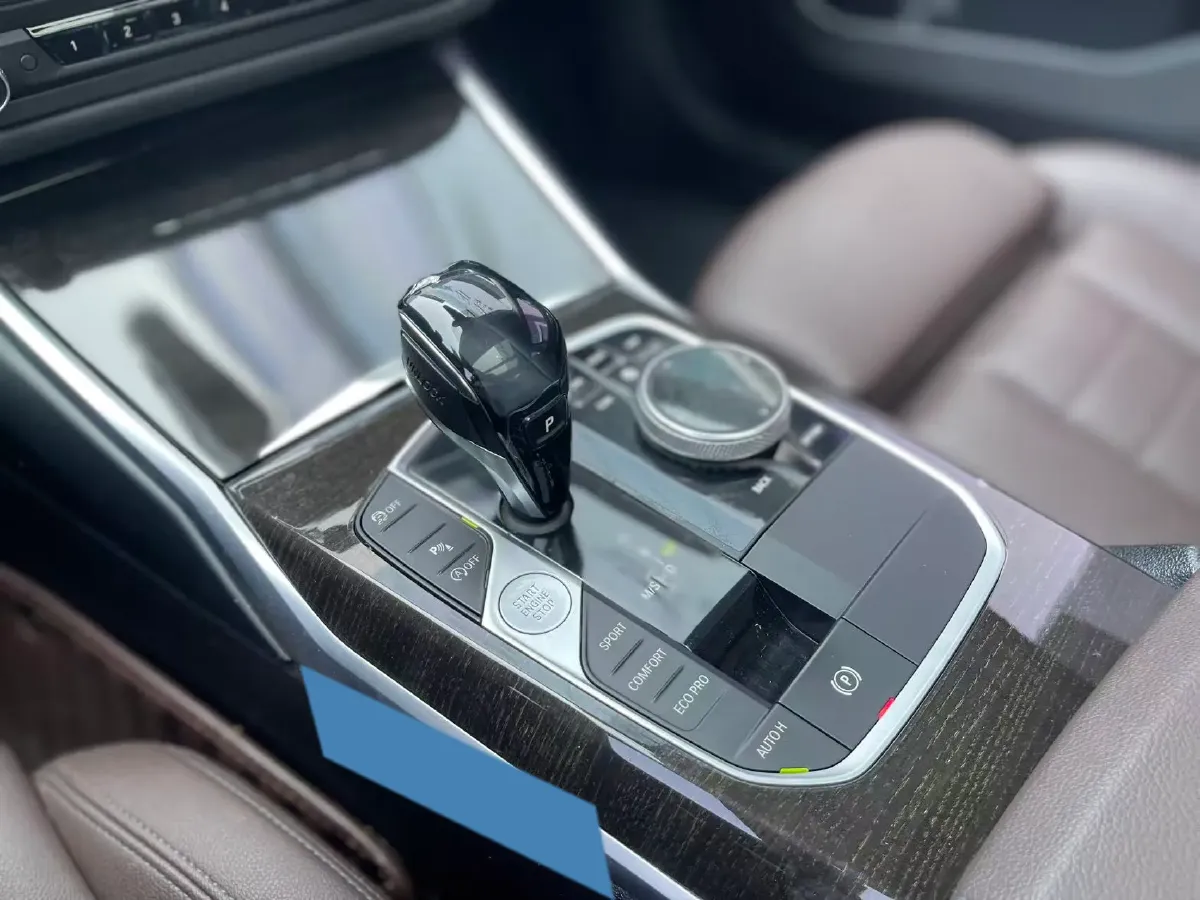 2020 BMW 3 Series 2.0T 184HP L4 8AT,autocango,china used car exporter,china ev exporter,chinese used car exporter,chinese used ev exporter