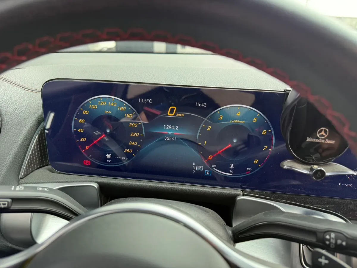 2023 Mercedes-Benz GLB Class 2.0T 190HP L4 8DCT,autocango,china used car exporter,china ev exporter,chinese used car exporter,chinese used ev exporter