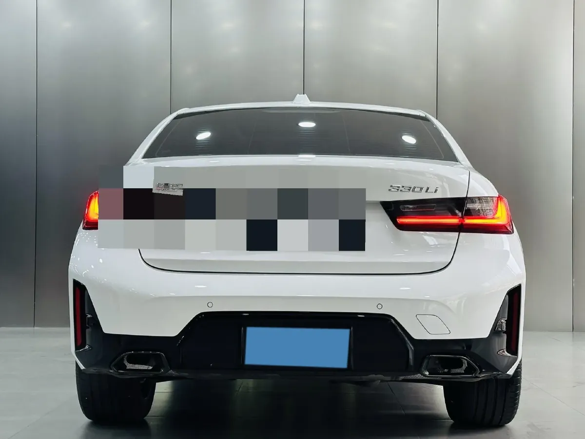 2025 BMW 3 Series 2.0T 245HP L4 8AT,autocango,china used car exporter,china ev exporter,chinese used car exporter,chinese used ev exporter