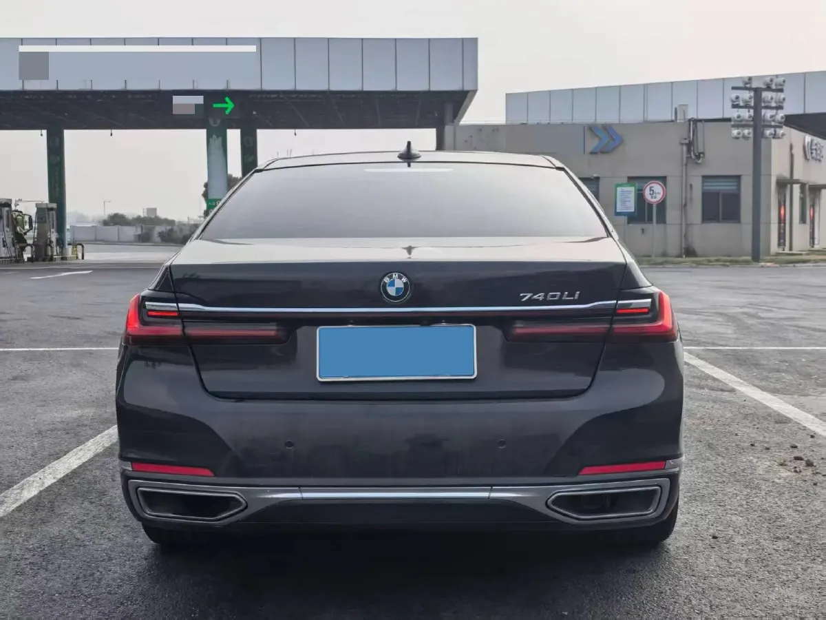 2019 BMW 7 Series 2.0T 265HP L4 8AT,autocango,china used car exporter,china ev exporter,chinese used car exporter,chinese used ev exporter
